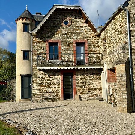 Gite De La Petite Tour Pontorson Zewnętrze zdjęcie